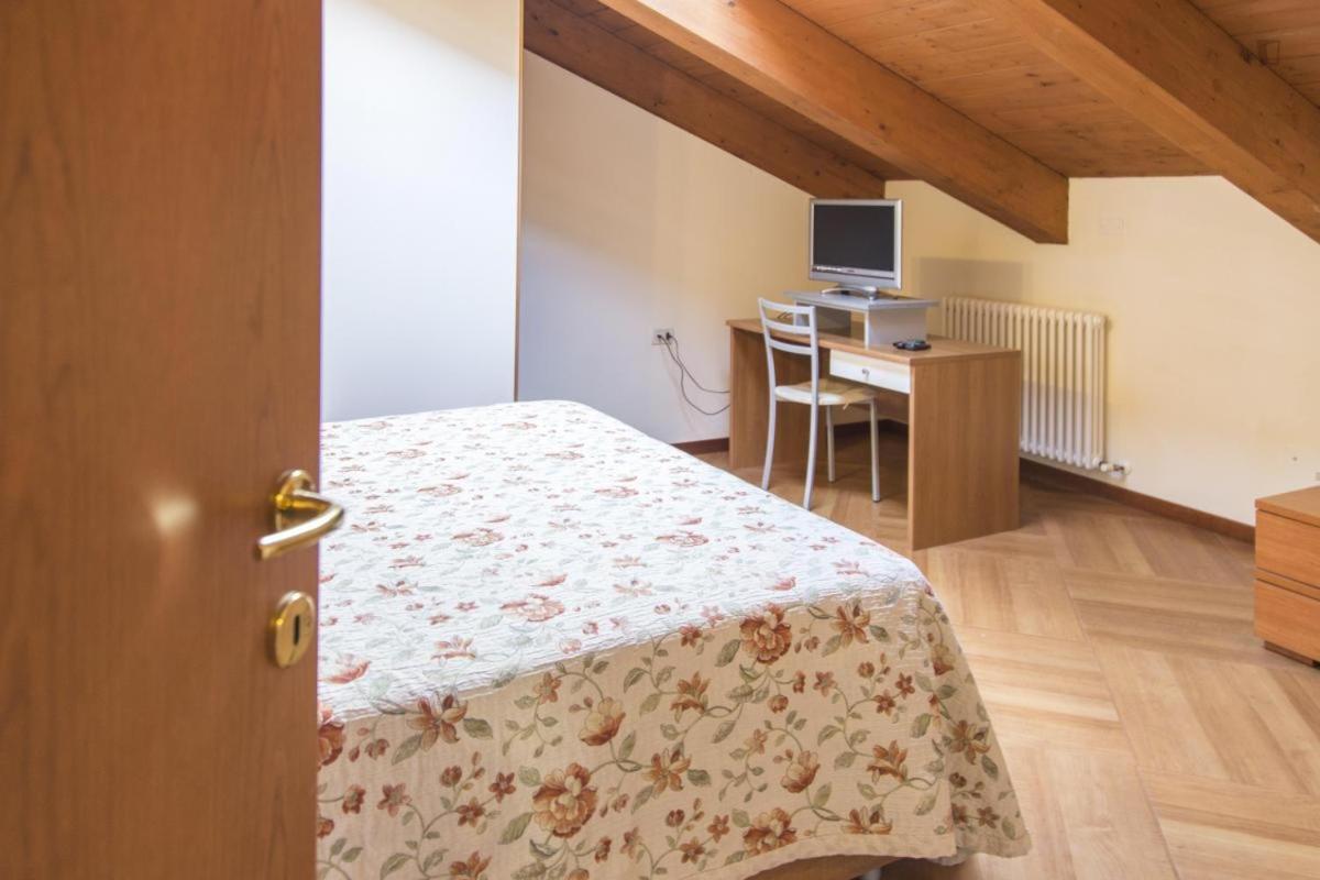 Residenza Carracci Aparthotel Bologna Eksteriør bilde